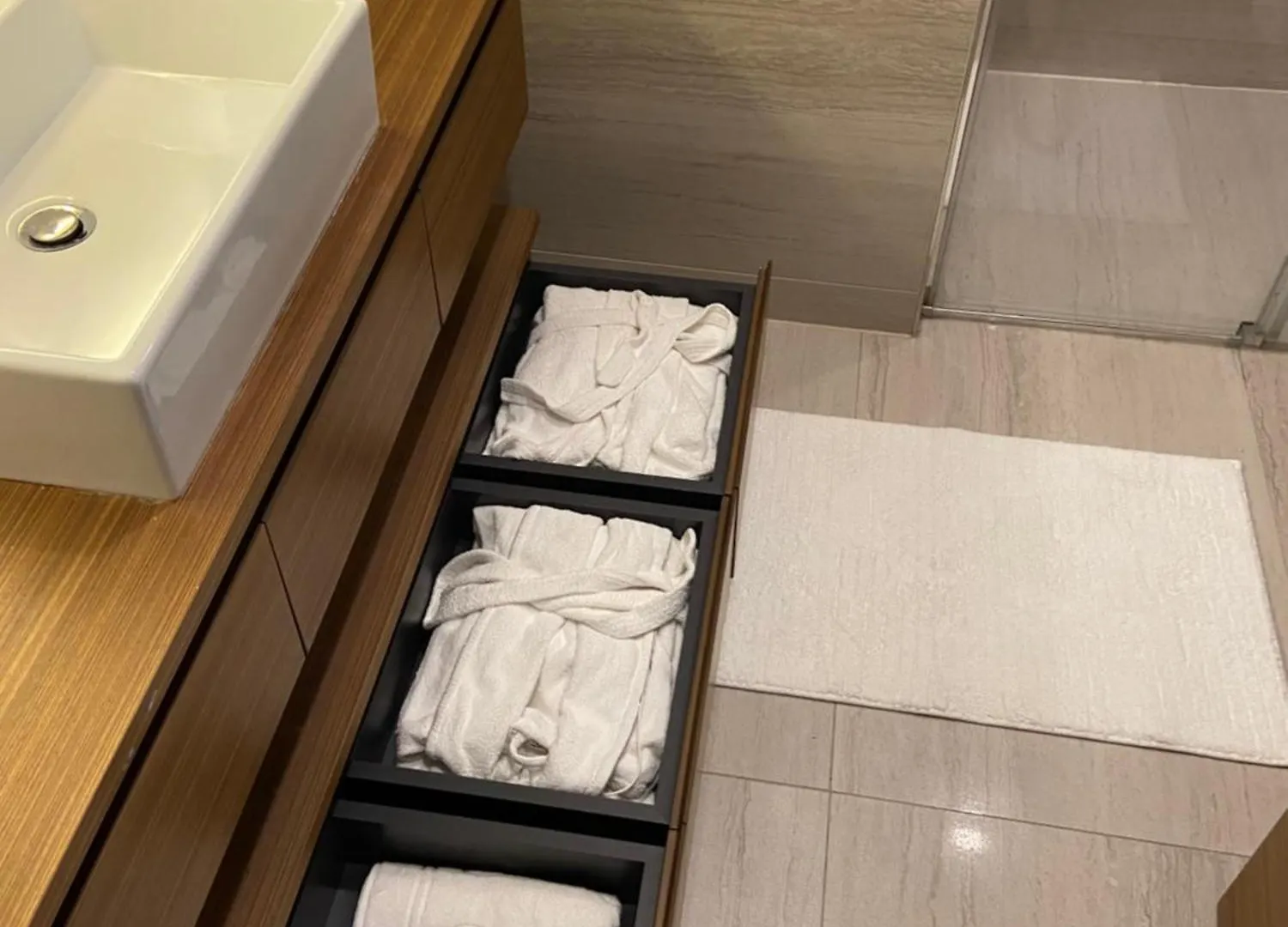 Havuz Olanagina Sahip , Otel Konforu Sunan Daire Istanbul Apartment
